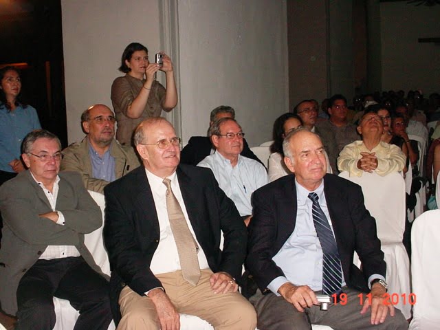 Los amigos y ex alumnos de Pancho Lopez